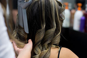 Mistakes to avoid when using a curling iron.